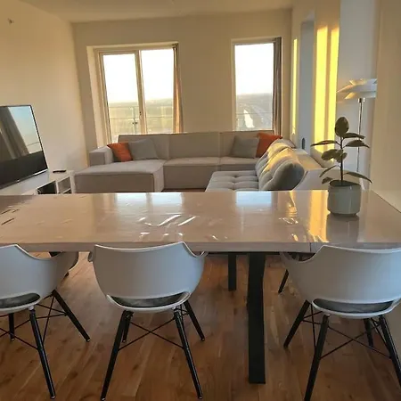 114 Sqm Flat In Bella Tower Копенгаген